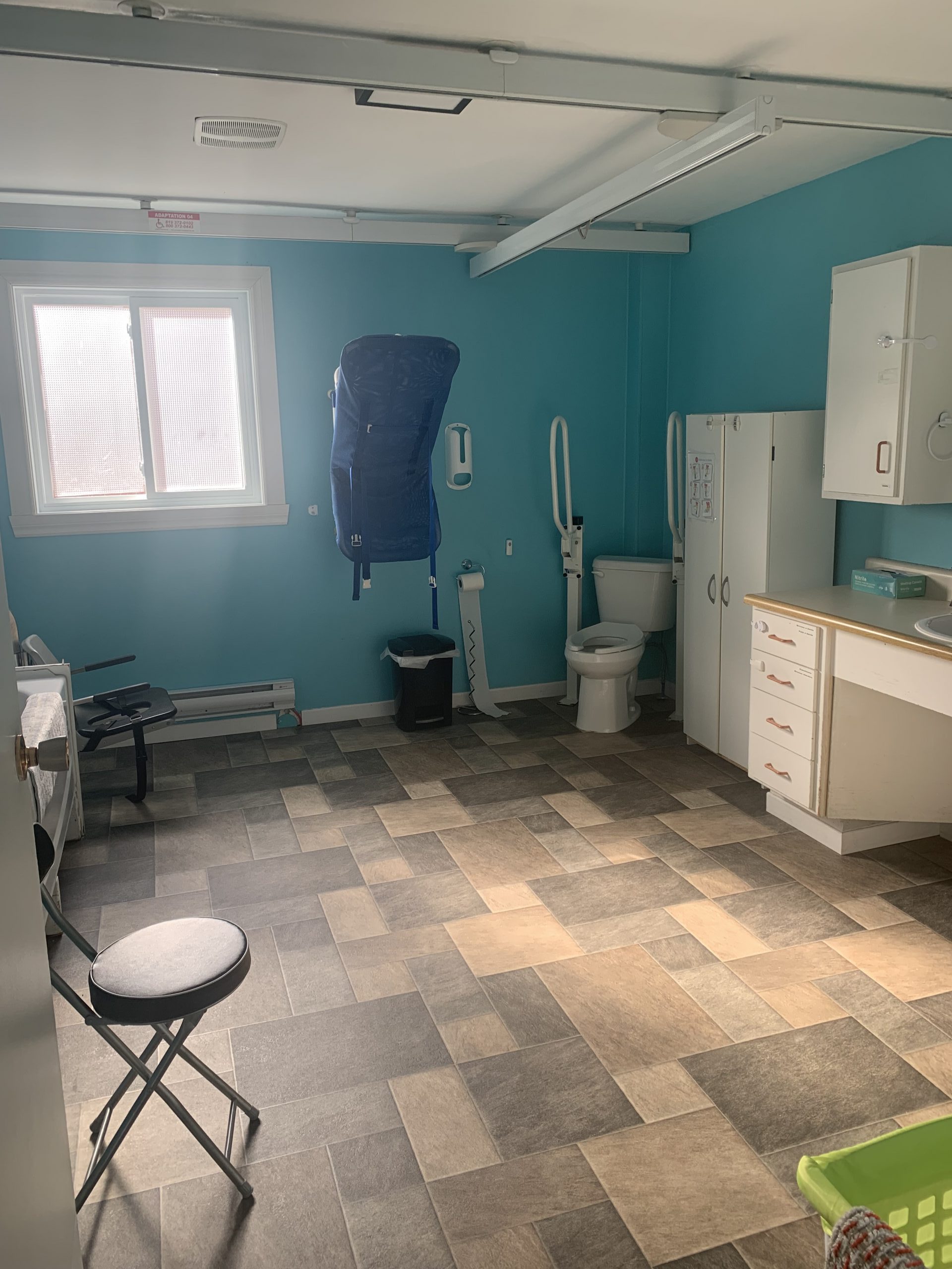 Salle de bain adaptée